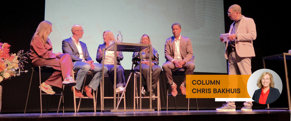 1759302793_chris-column-omslagfoto-14-